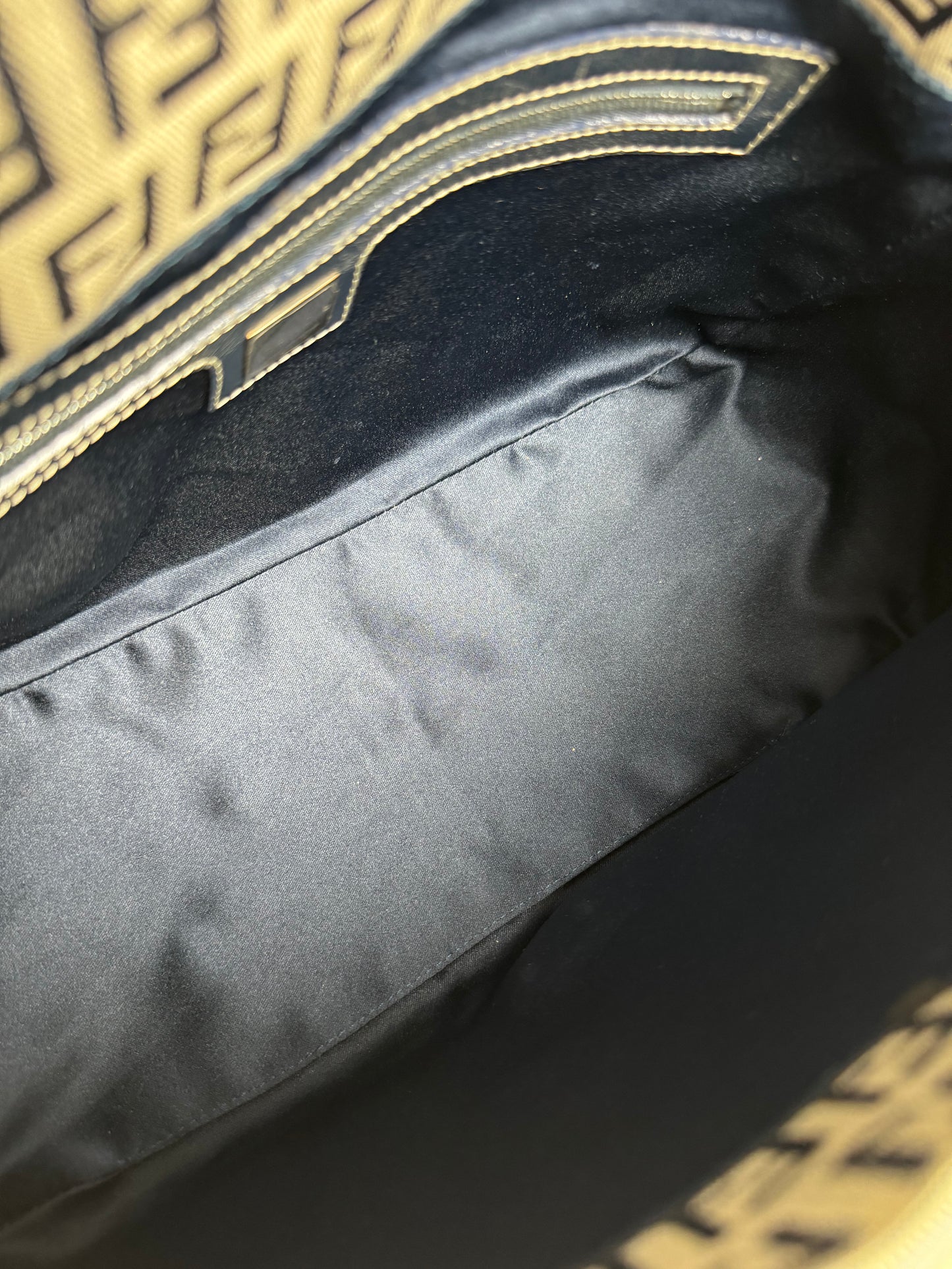 Fendi Mamma Baguette