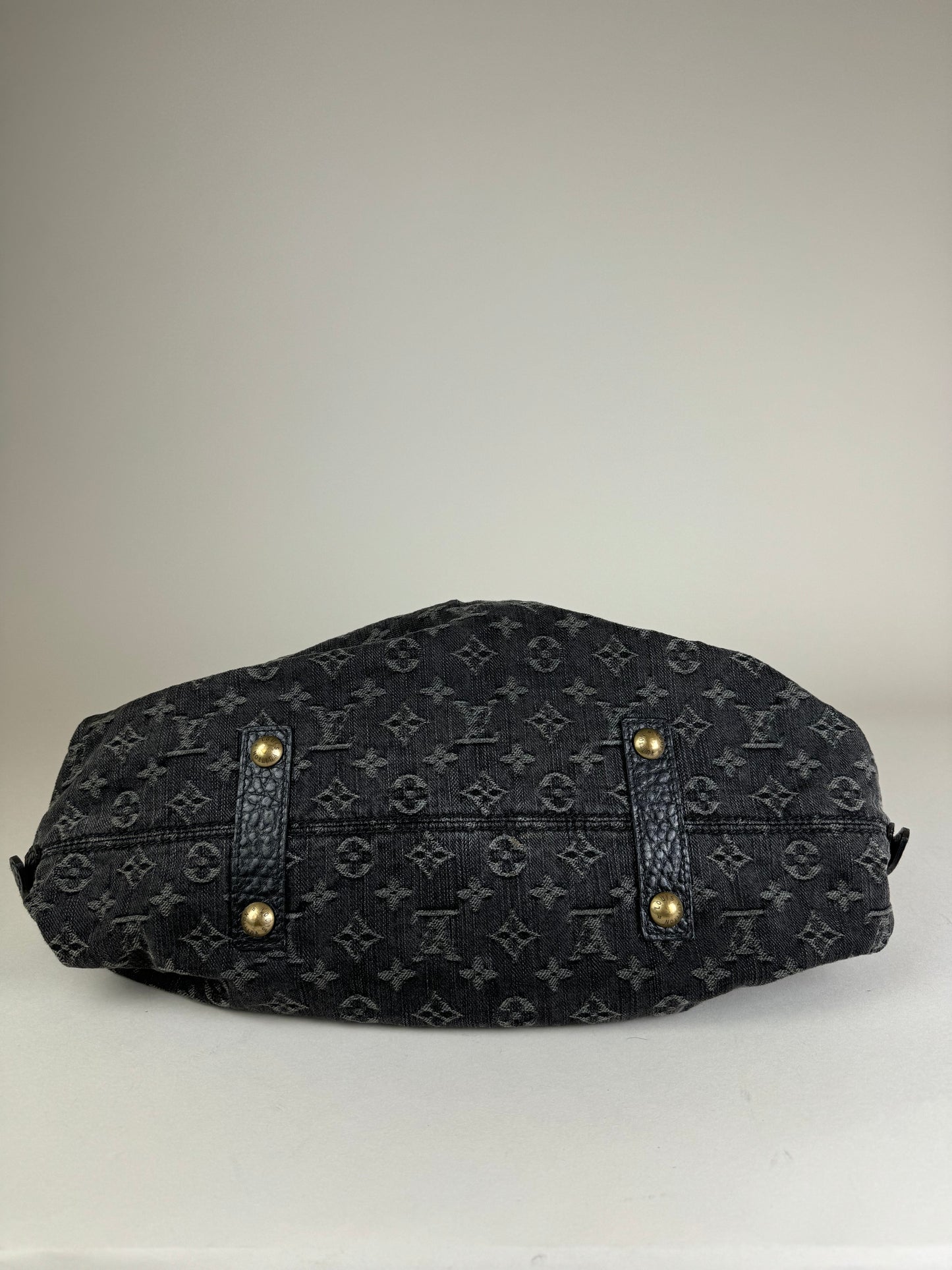 Louis Vuitton Neo Cabby MM