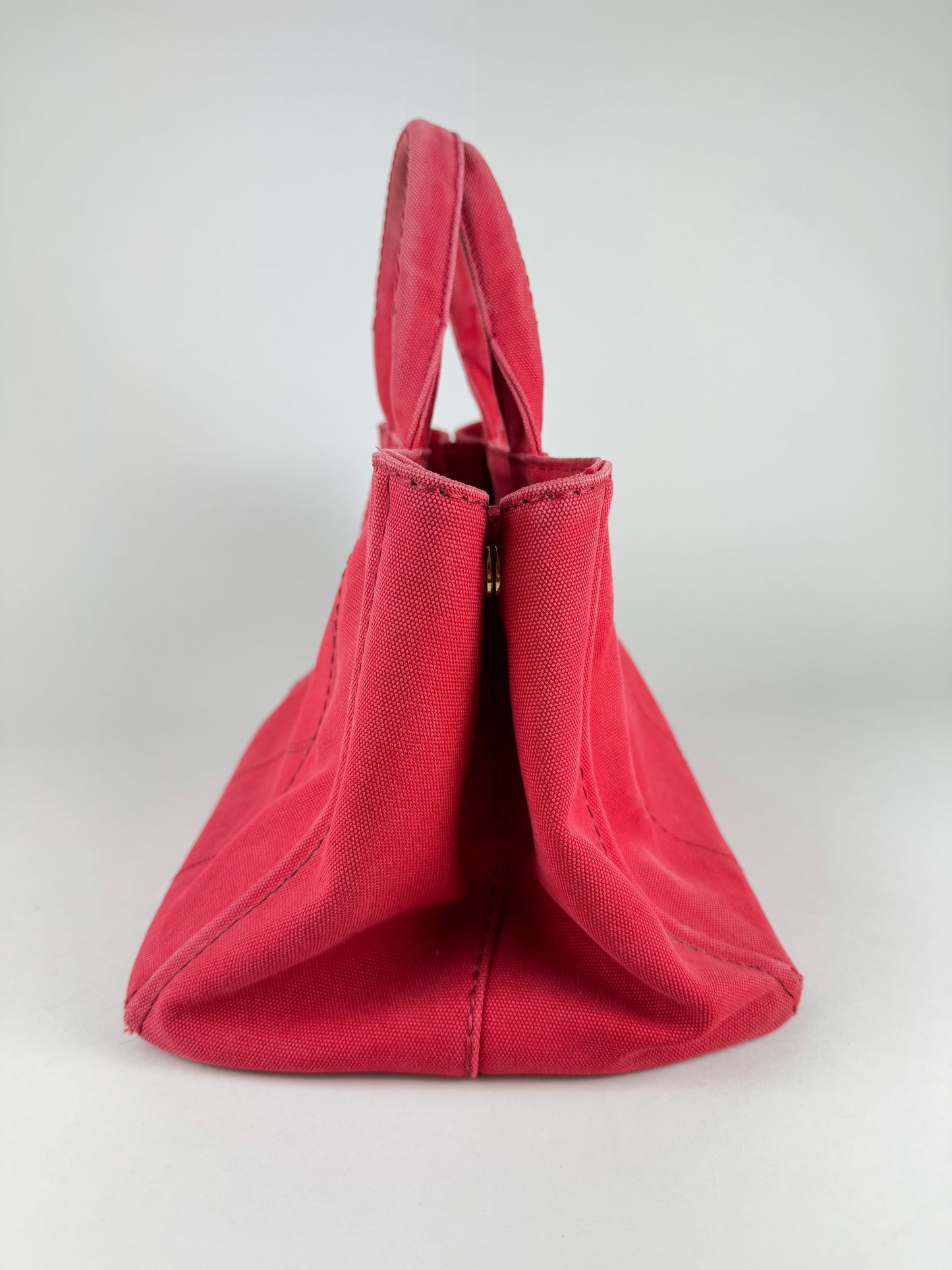 Prada Canapa MM
