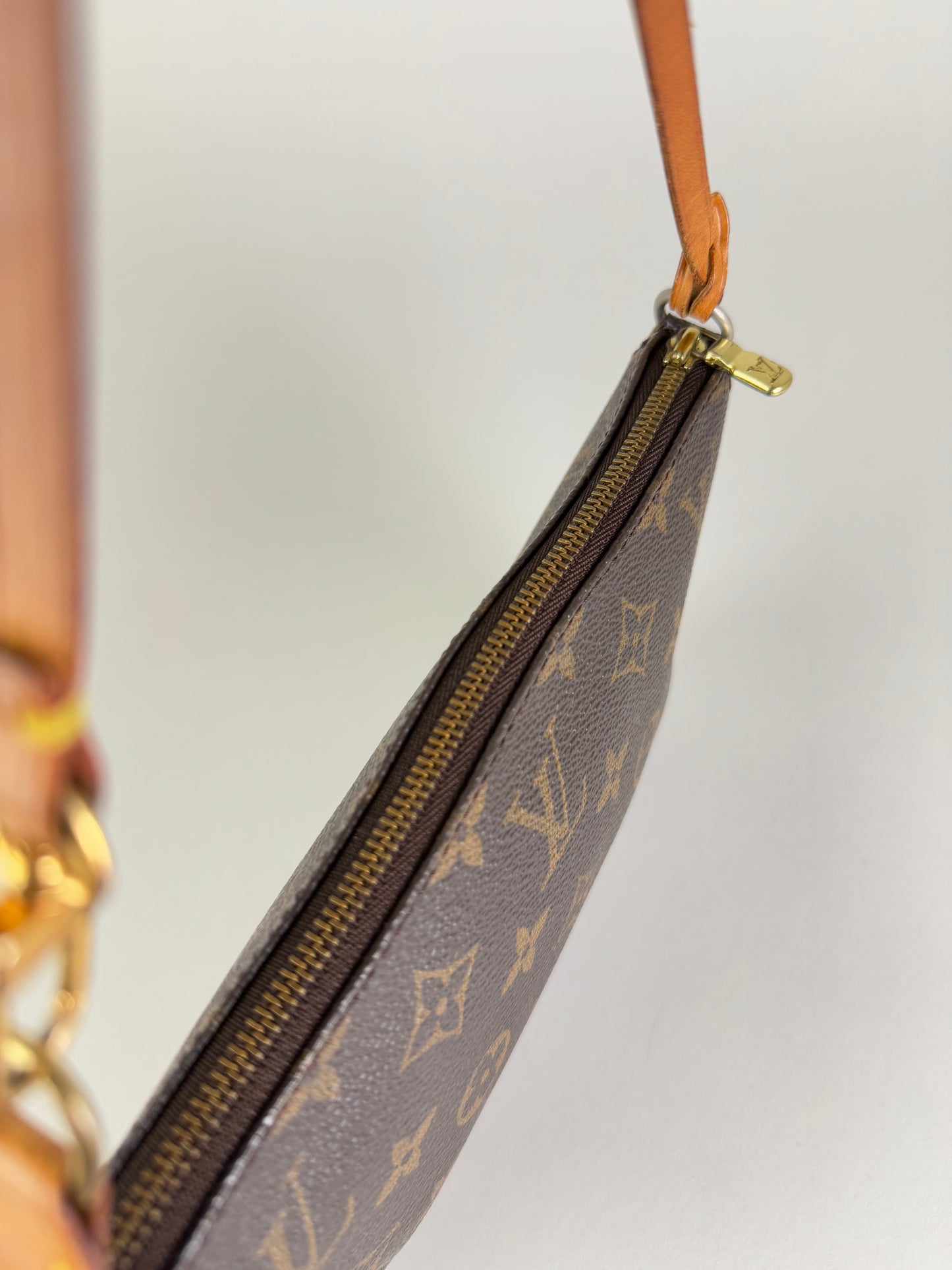 Louis Vuitton Pochette Accessories