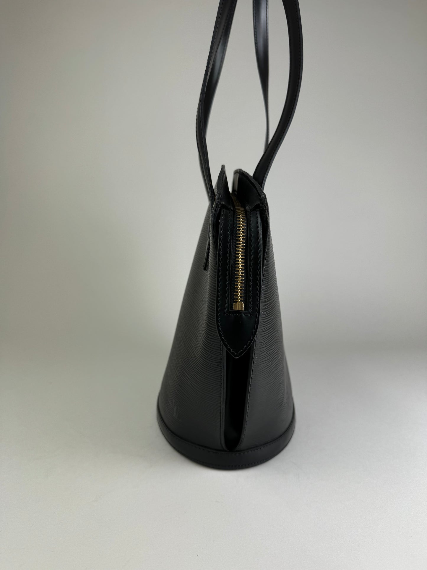 Louis Vuitton Saint Jacques