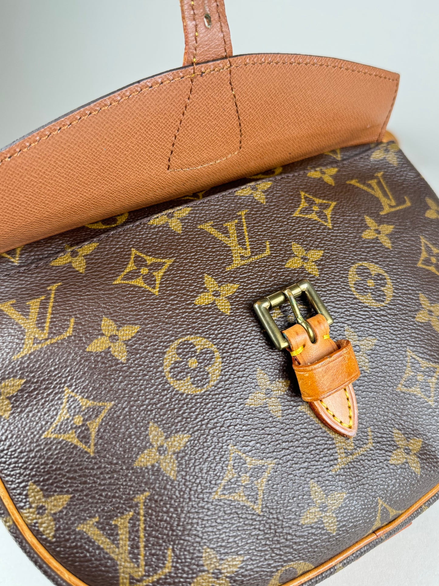 Louis Vuitton Jeune Fille PM