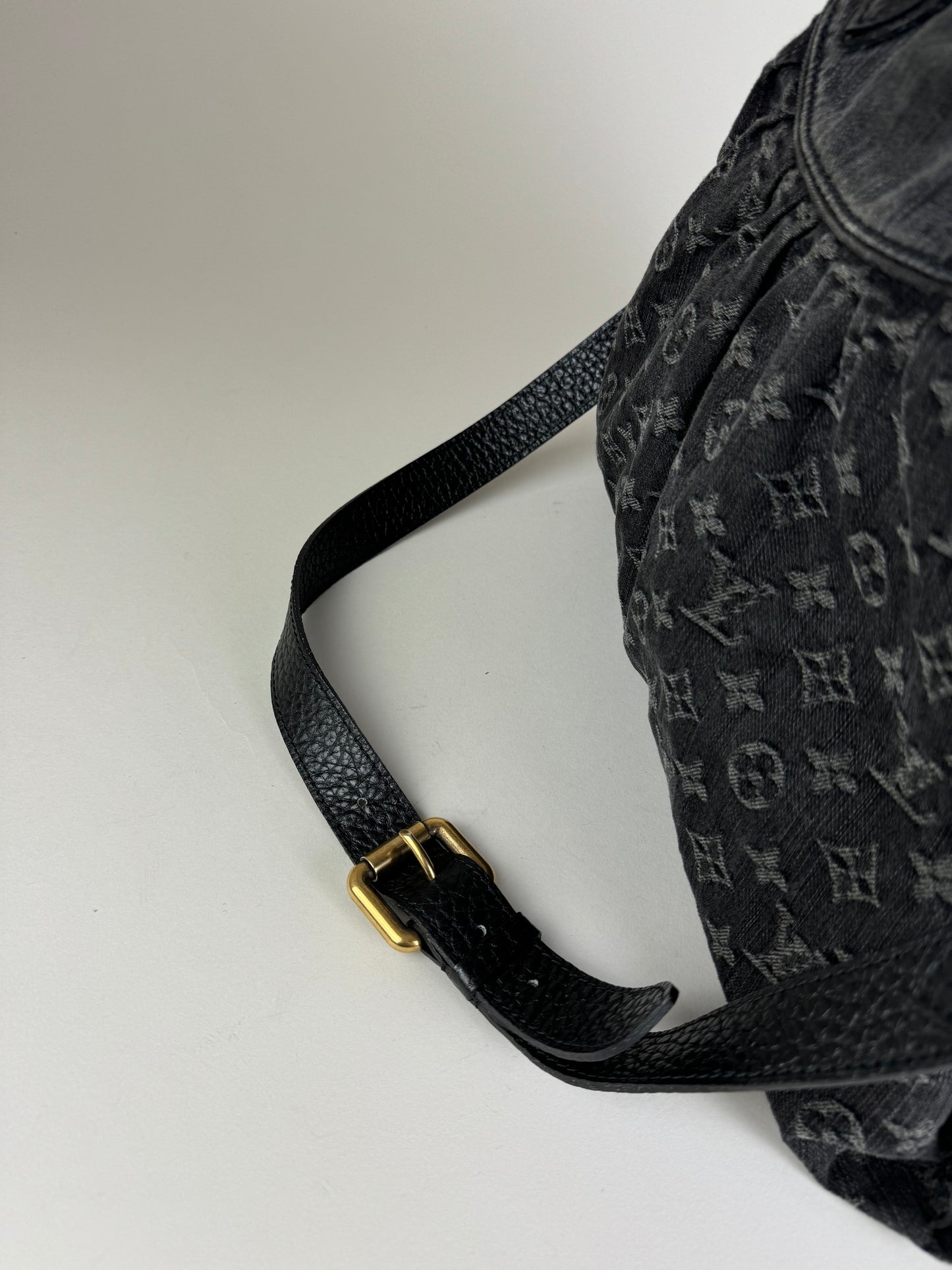 Louis Vuitton Neo Cabby MM