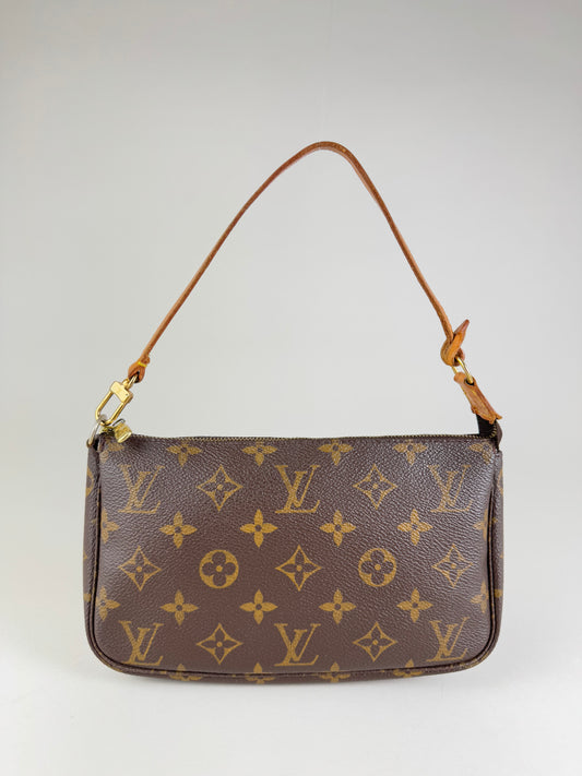 Louis Vuitton Pochette Accessories