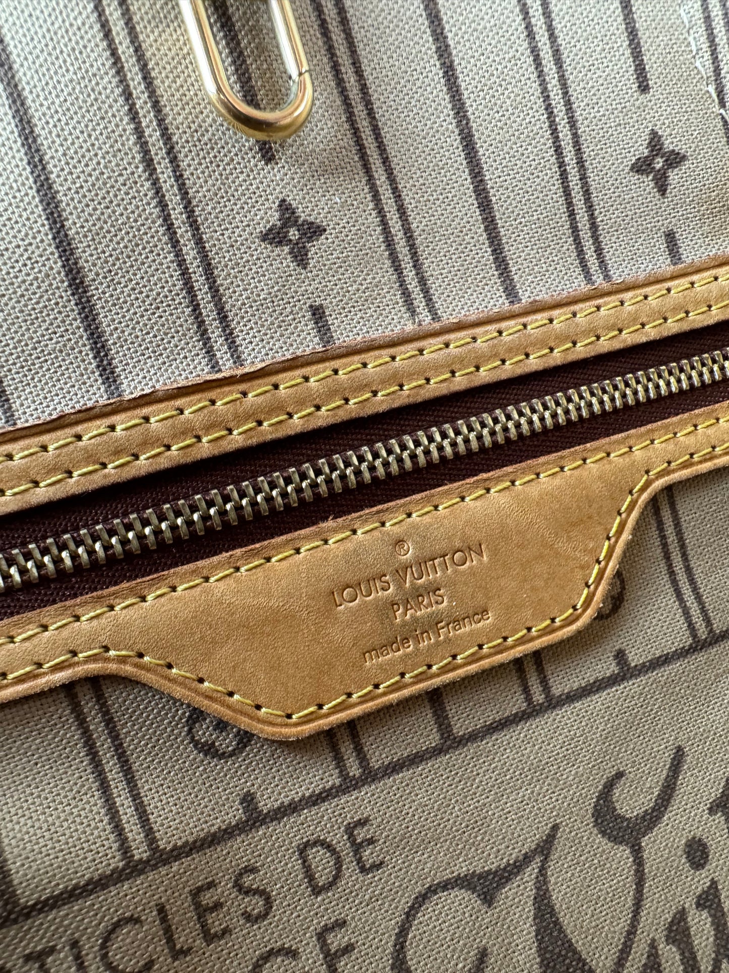 Louis Vuitton Neverfull PM