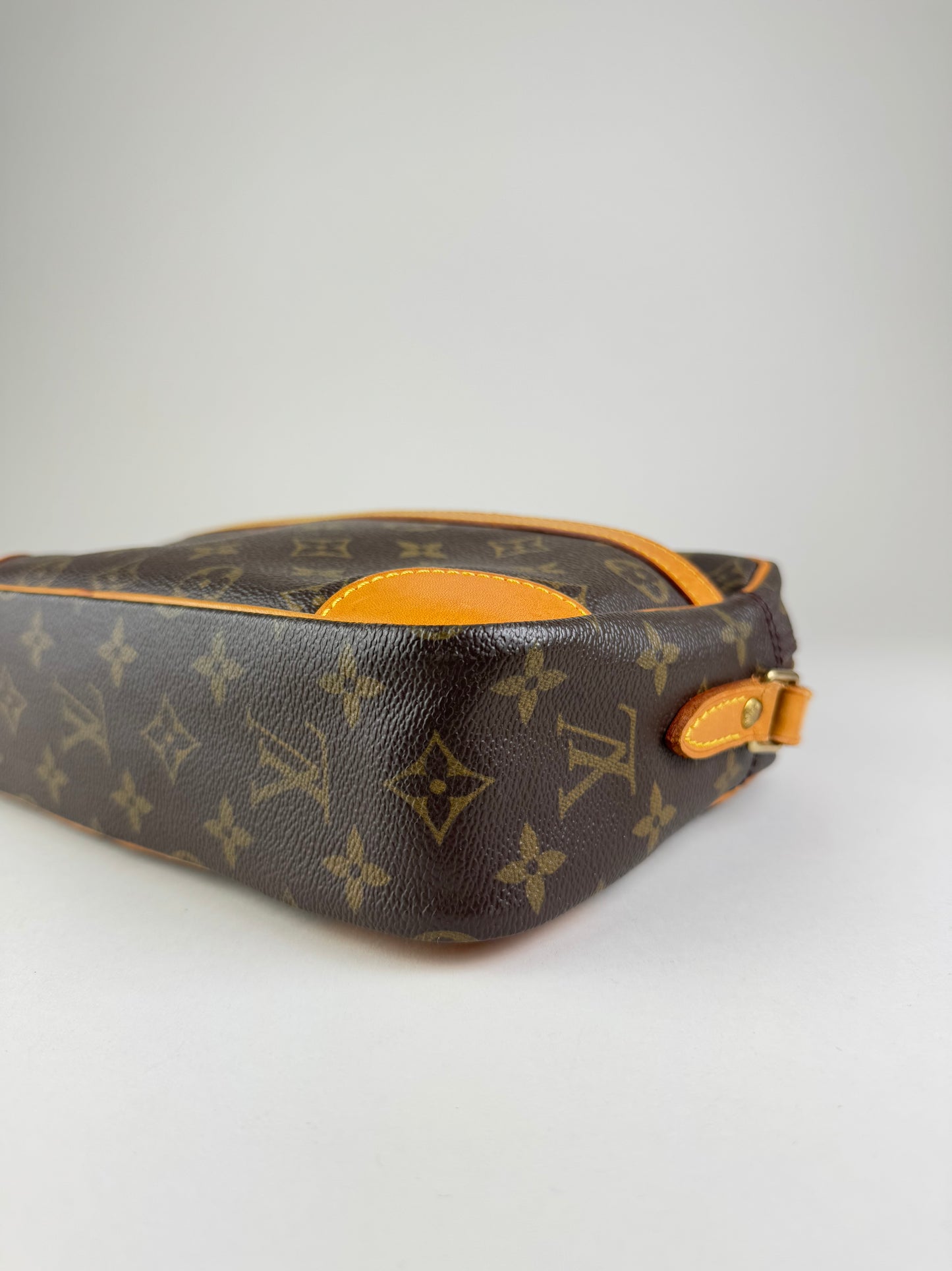 Louis Vuitton Trocadero 27
