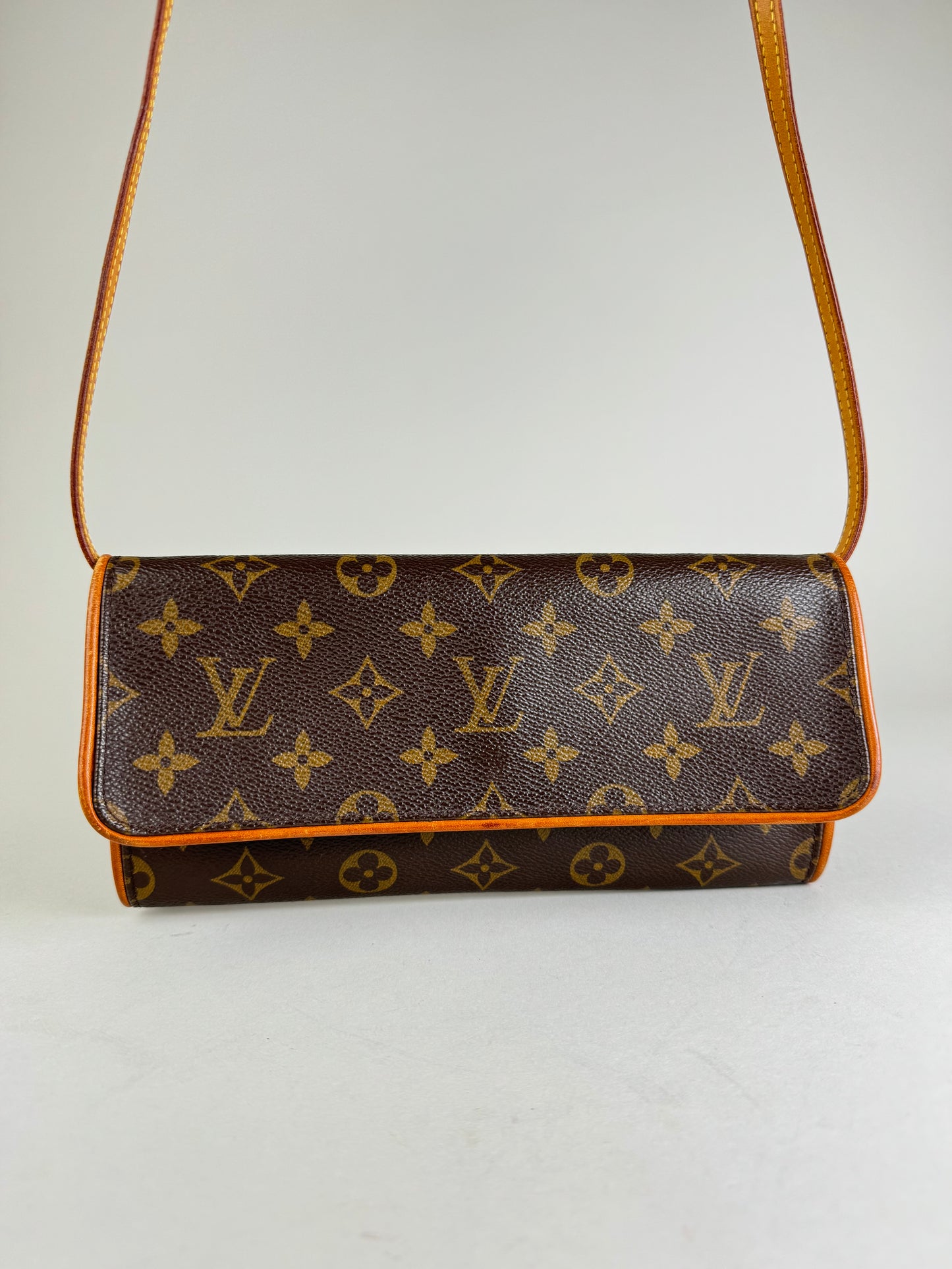Louis Vuitton Twin Gm