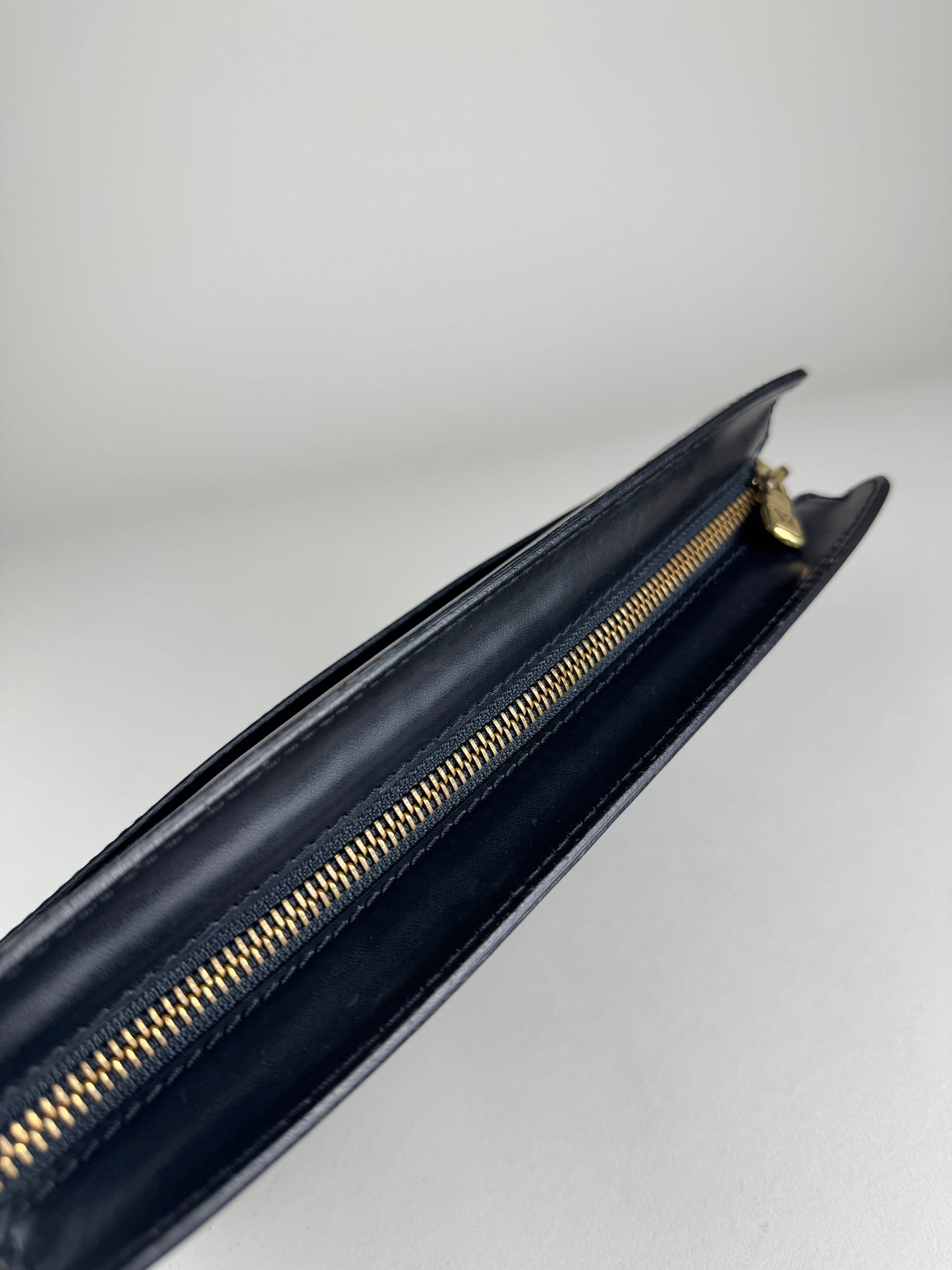 Louis Vuitton Pochette Homme Epi