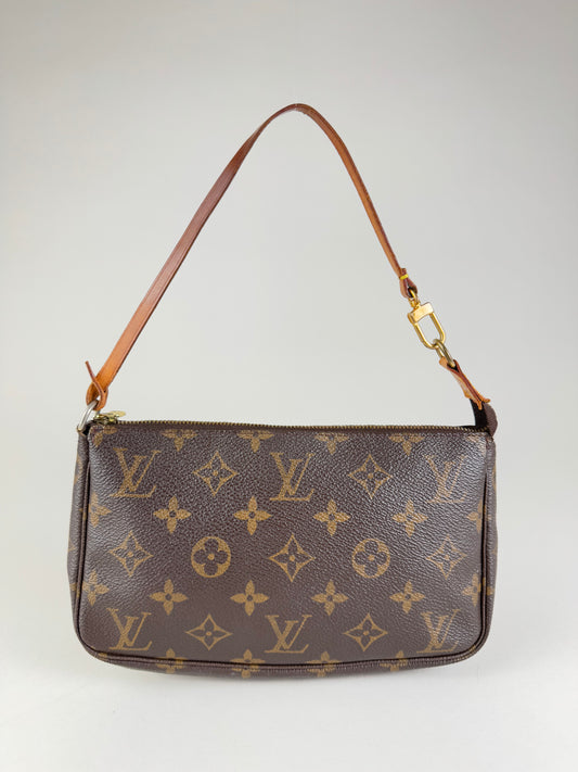 Louis Vuitton Pochette Accessories