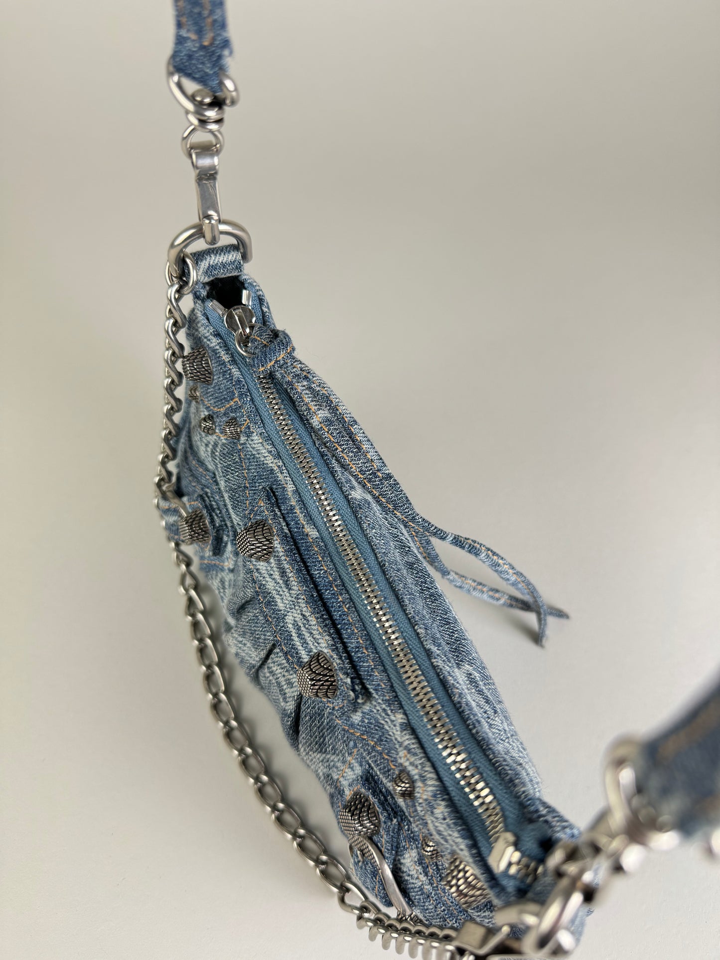 Balenciaga Le Cagole Mini