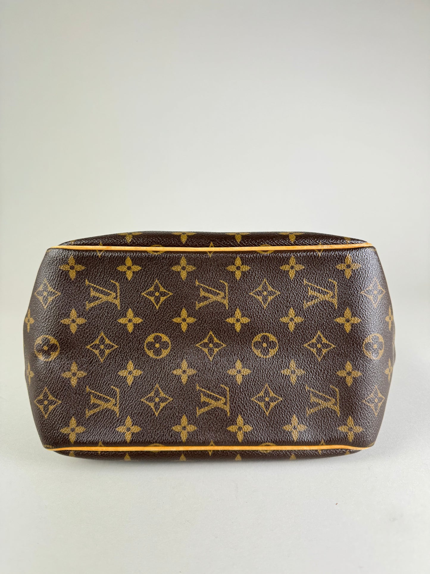 Louis Vuitton Batignolles