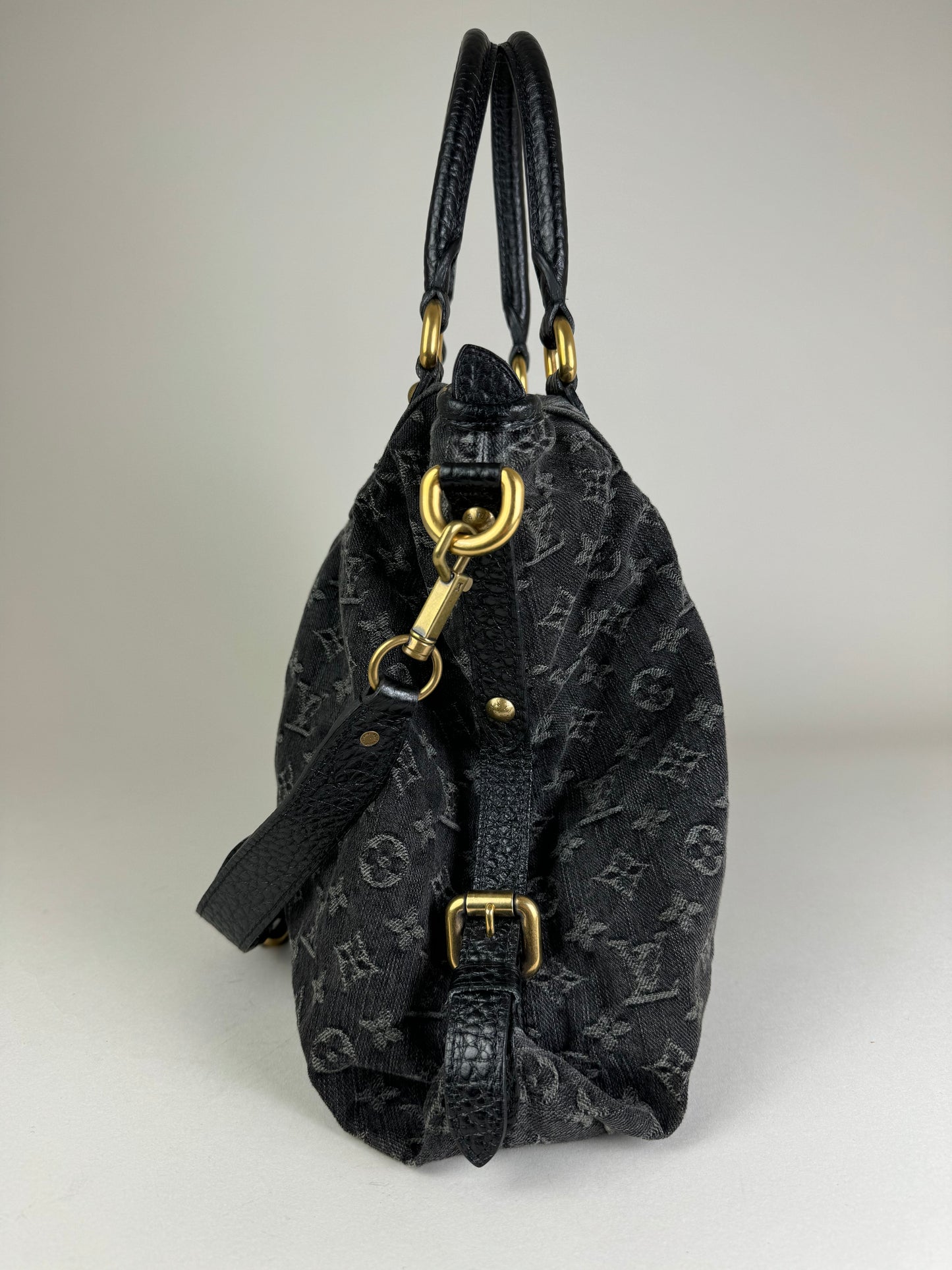 Louis Vuitton Neo Cabby MM