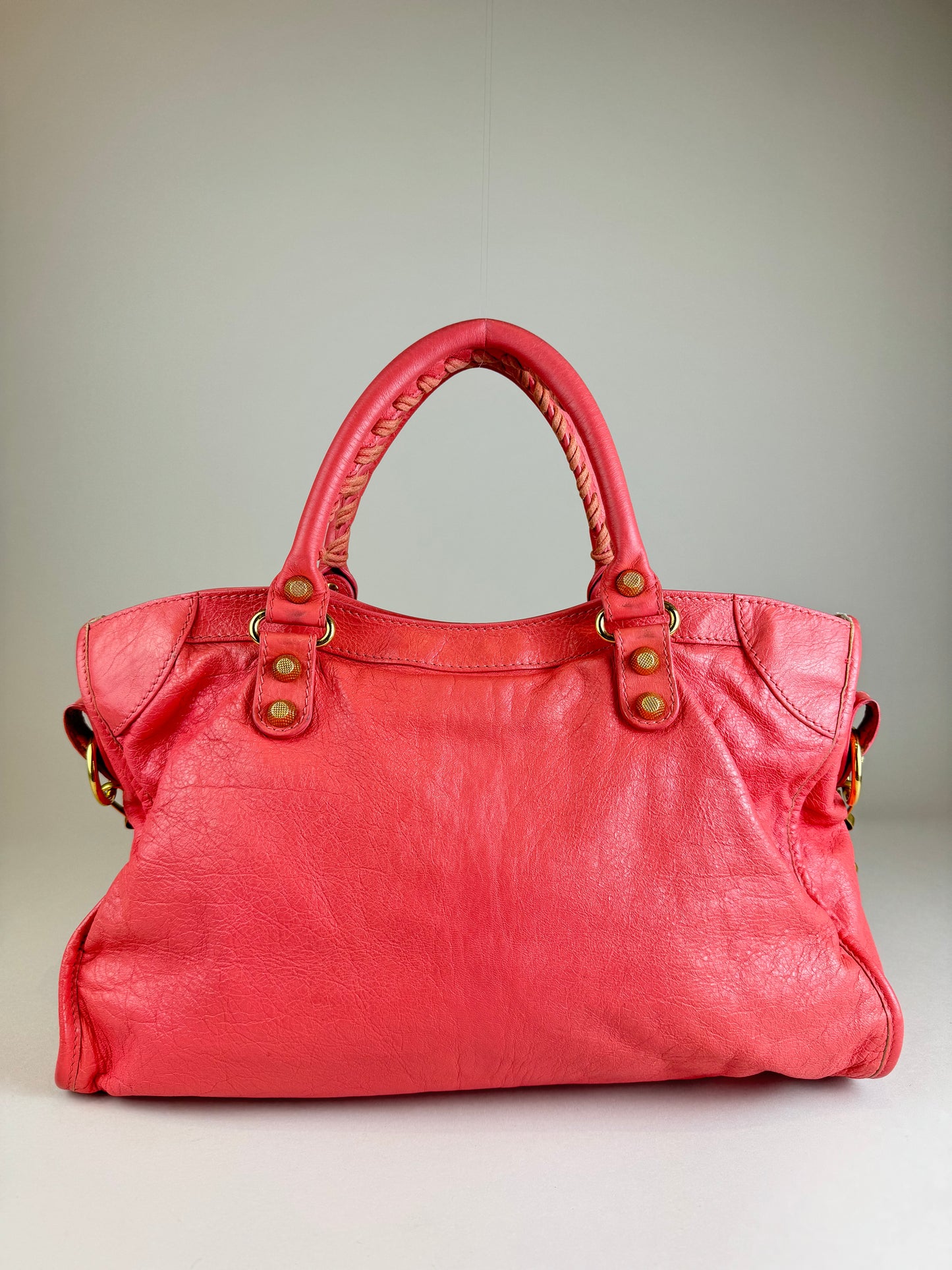Balenciaga city