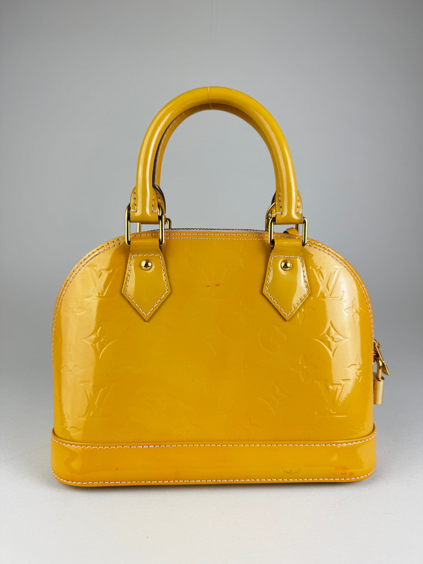 Louis Vuitton Alma BB Vernice