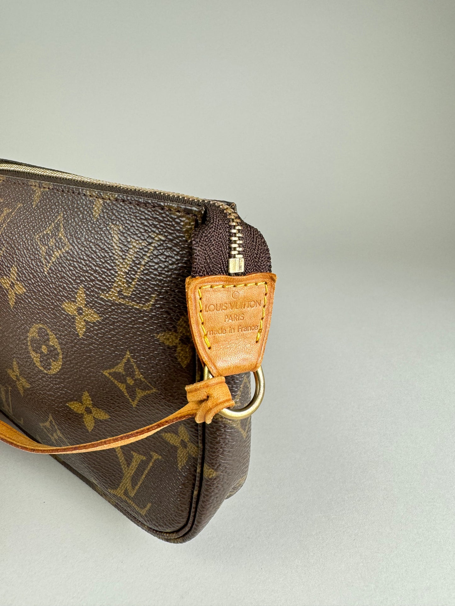 Louis Vuitton Pochette Accessories