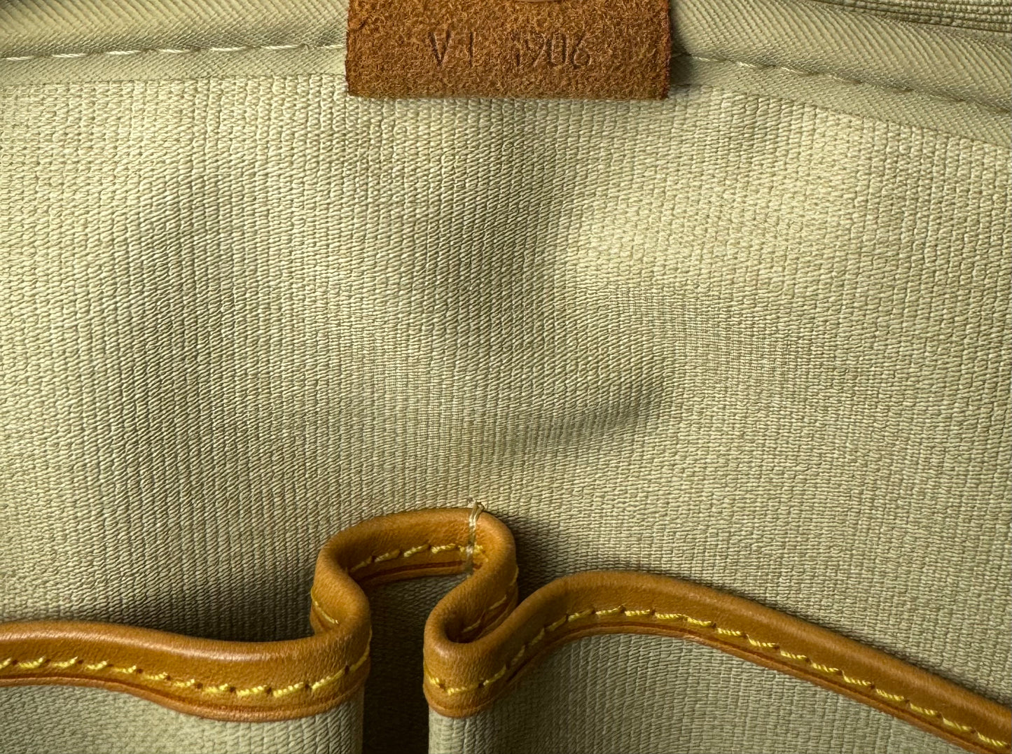 Louis Vuitton Deauville