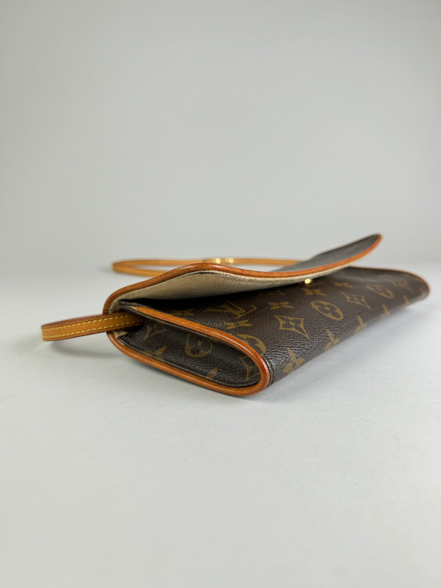 Louis Vuitton Twin Gm