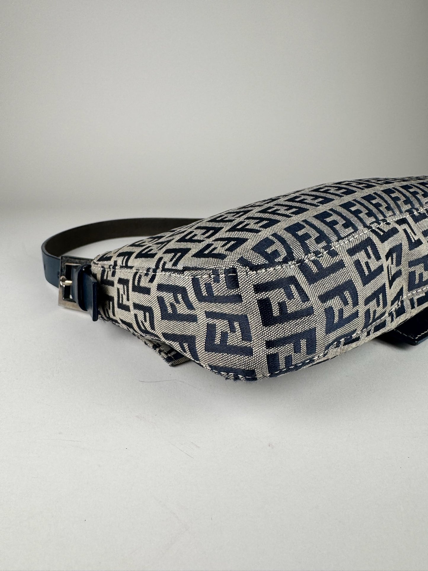 Fendi Baguette