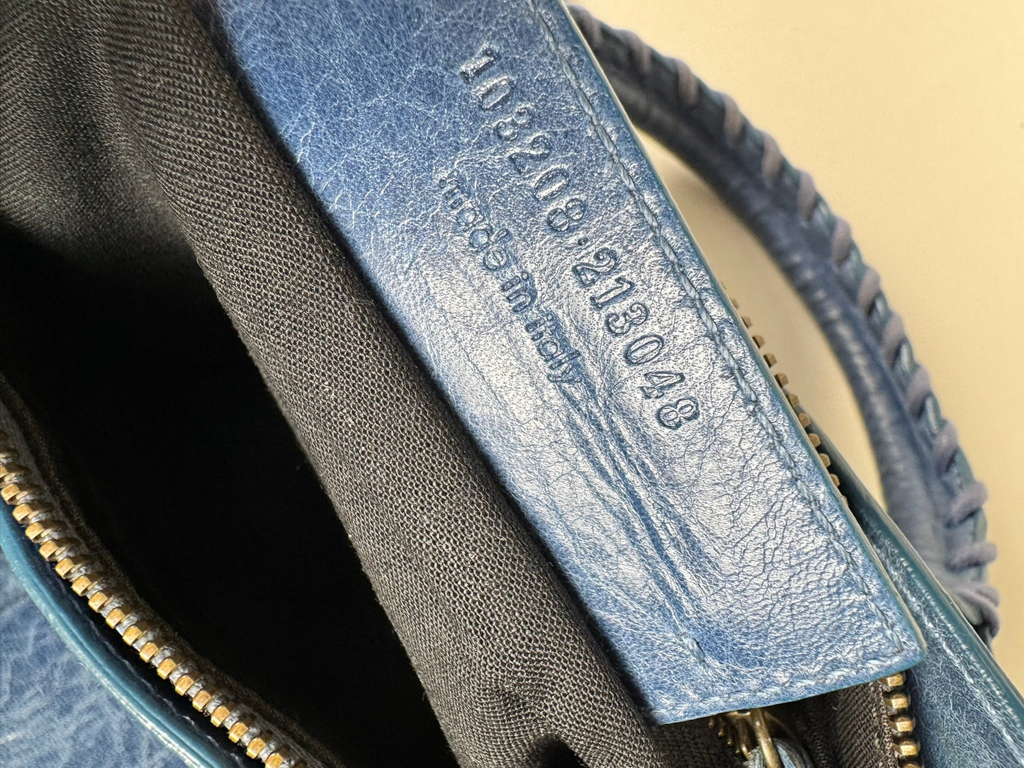 Balenciaga First - respace.studio
