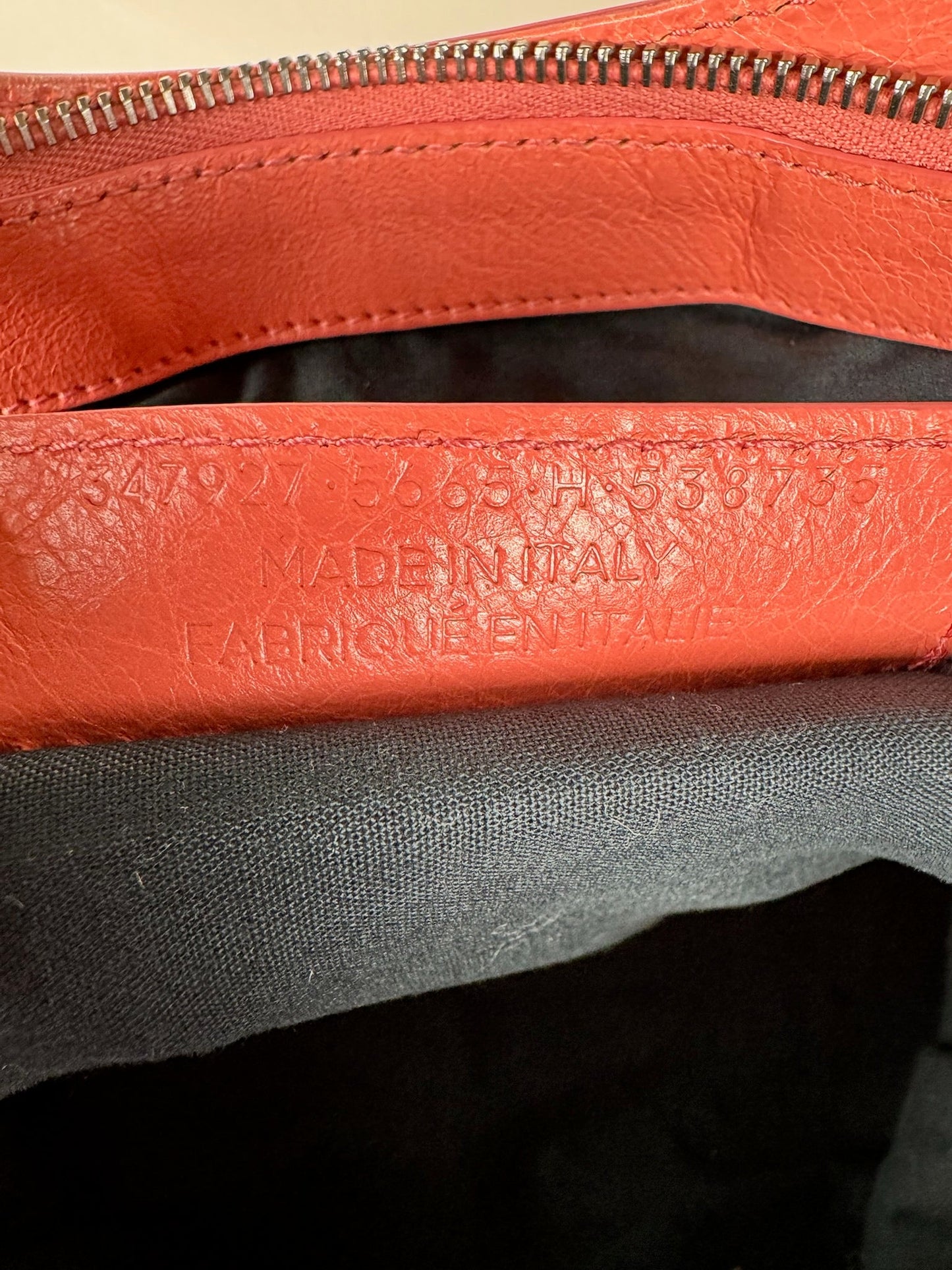 Balenciaga Tote City Work - respace.studio