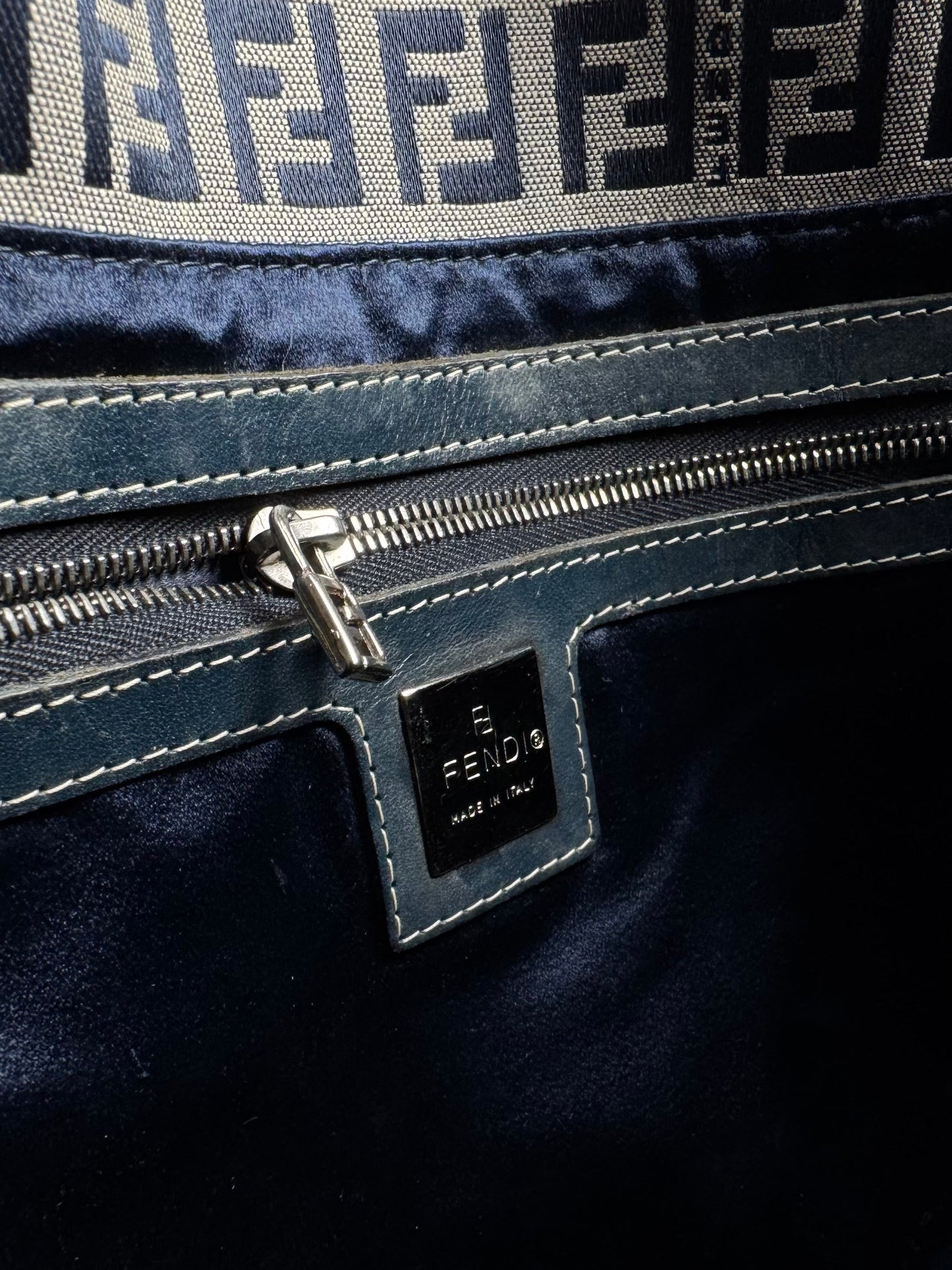 Fendi Mamma Baguette - respace.studio