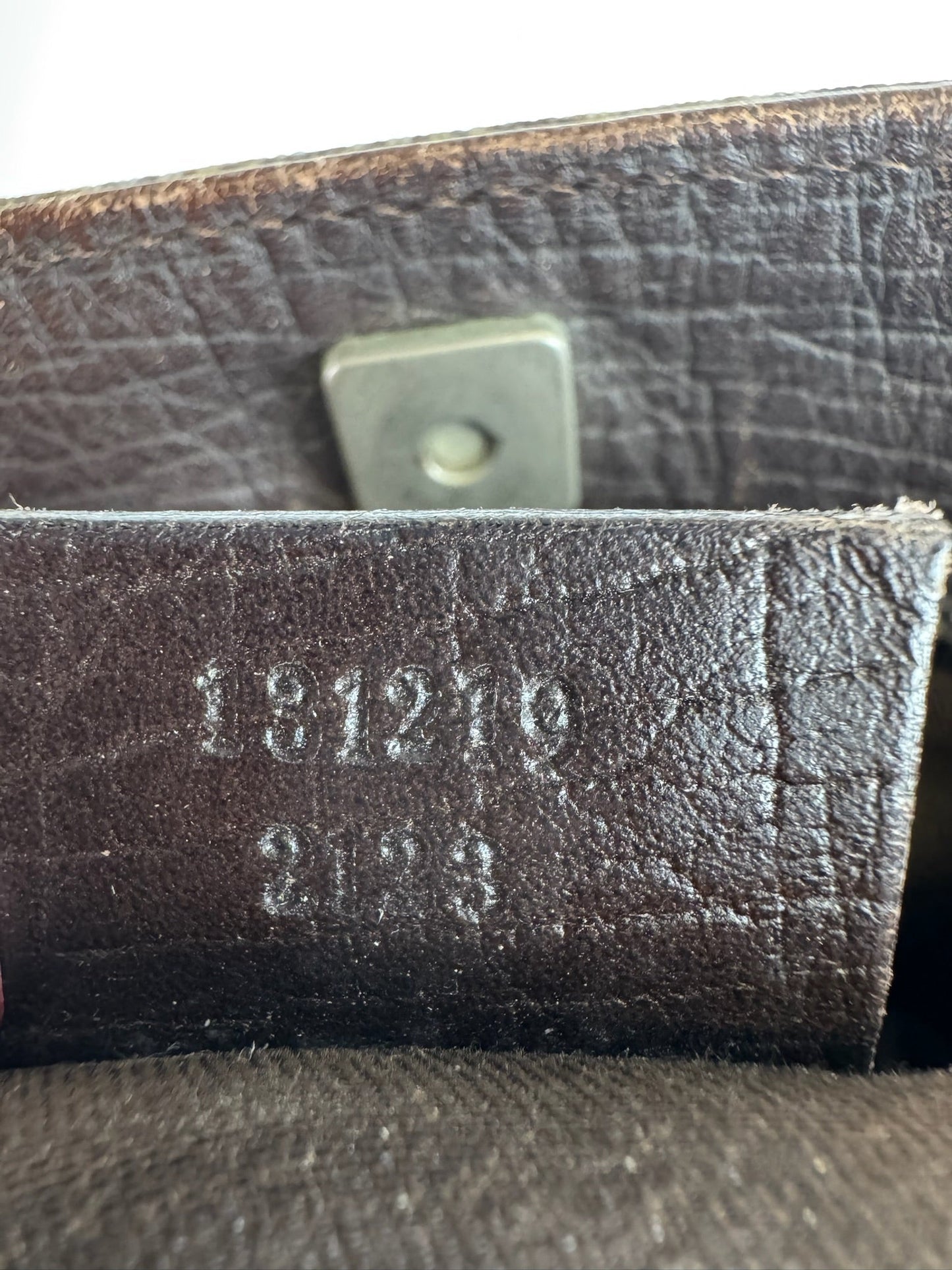 Gucci Supreme Tote - respace.studio