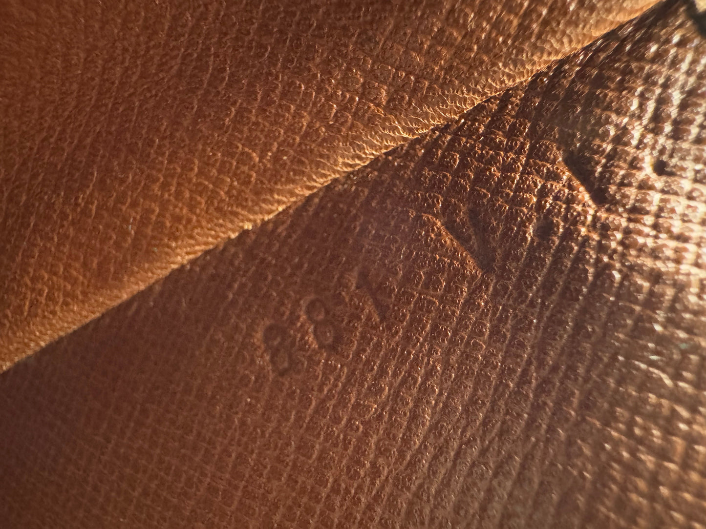 Louis Vuitton Saint Cloud PM - respace.studio