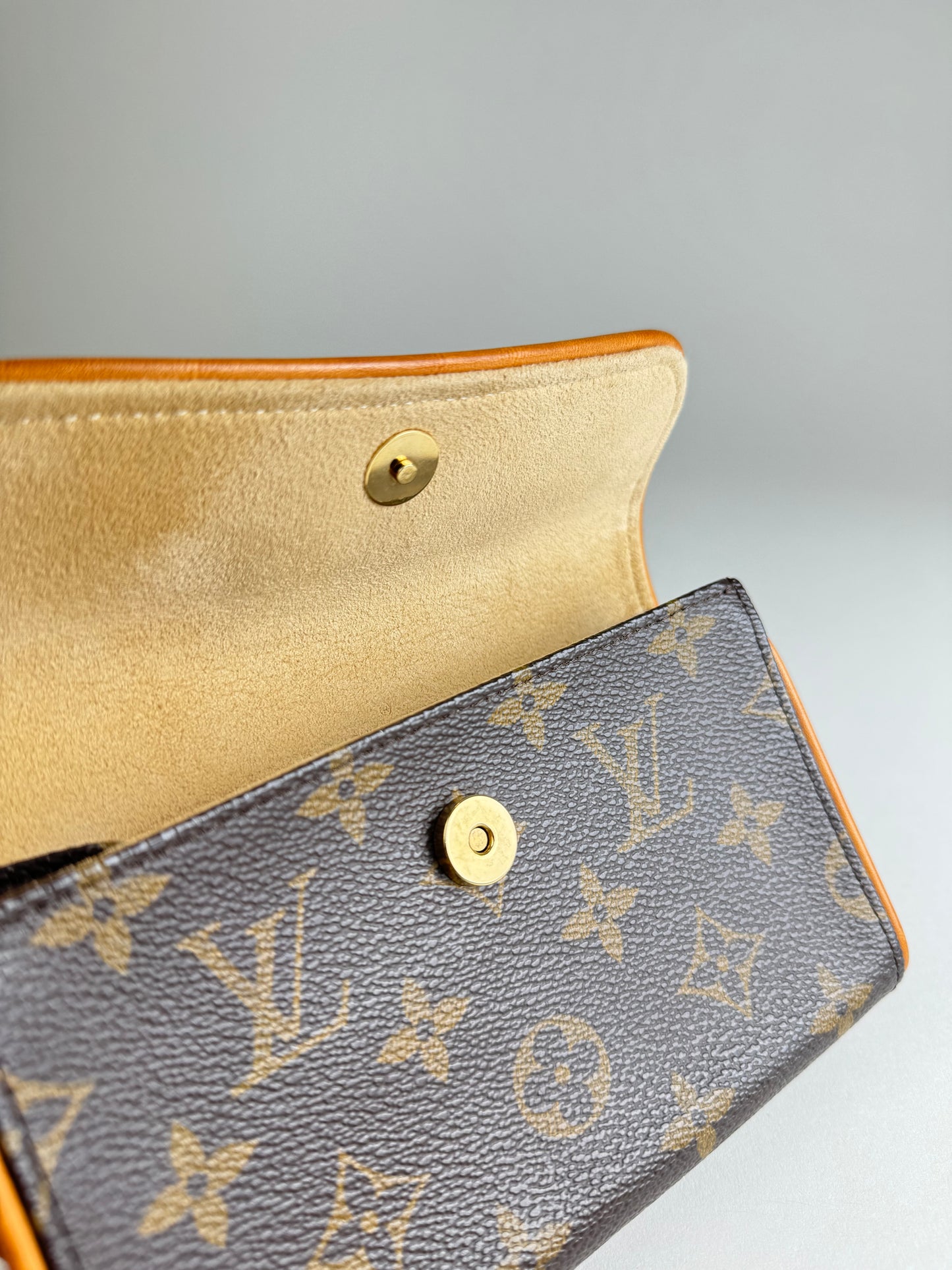 Louis Vuitton Pochette Florentine S