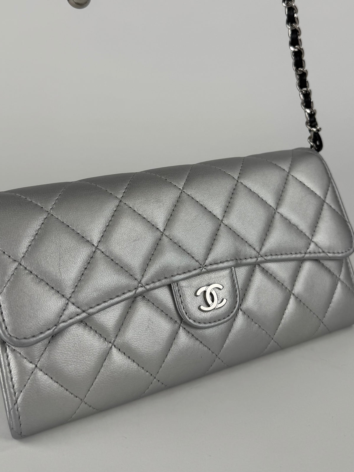 Chanel Wallet On Chain