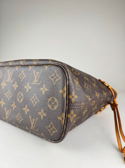 Louis Vuitton Neverfull PM