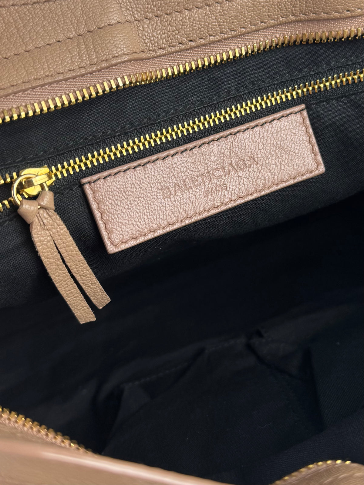 Balenciaga City Medium
