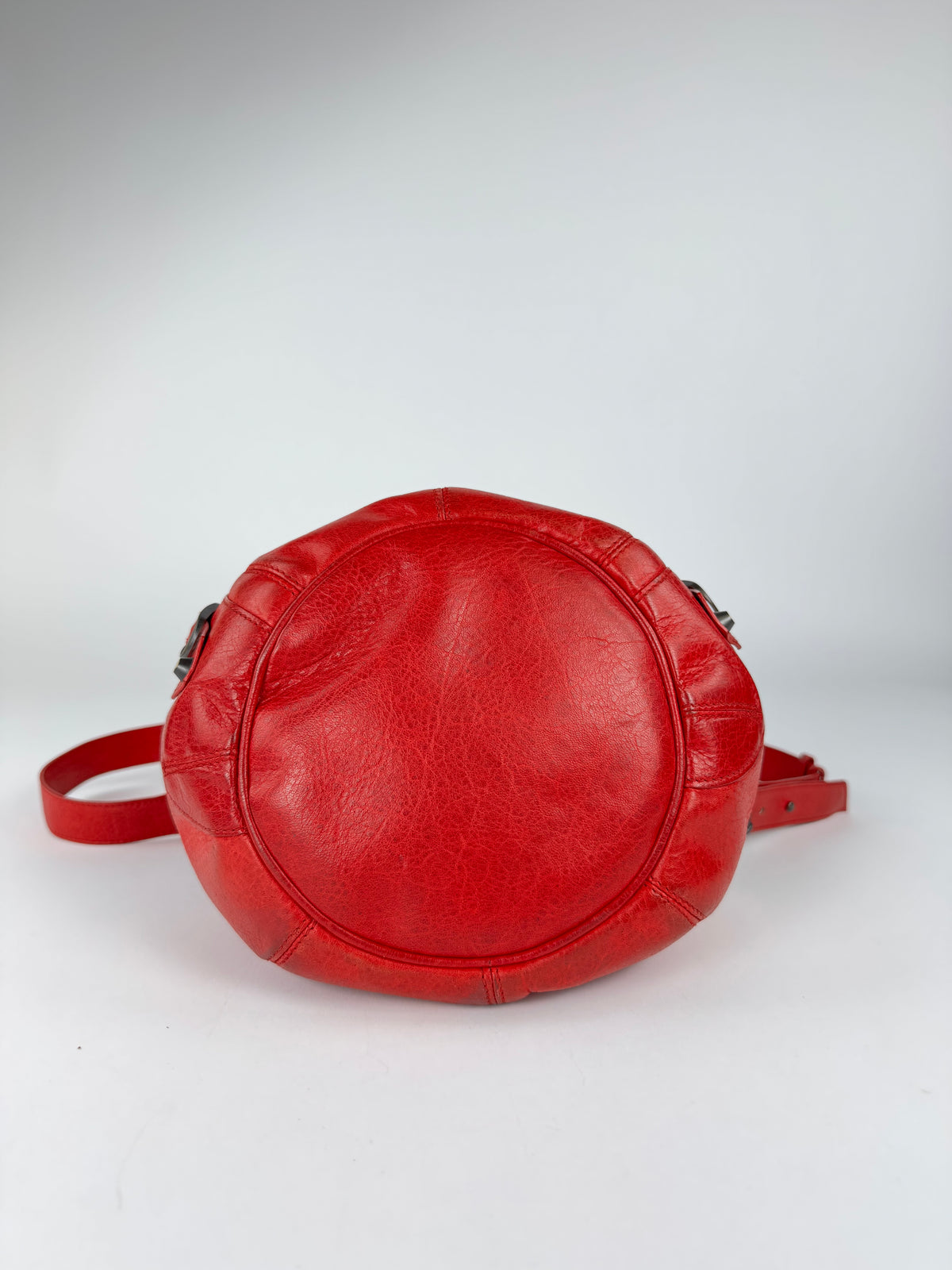 Balenciaga Bucket Pompon Small