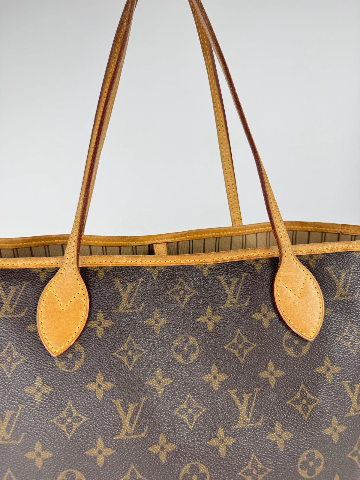 Louis Vuitton Neverfull MM