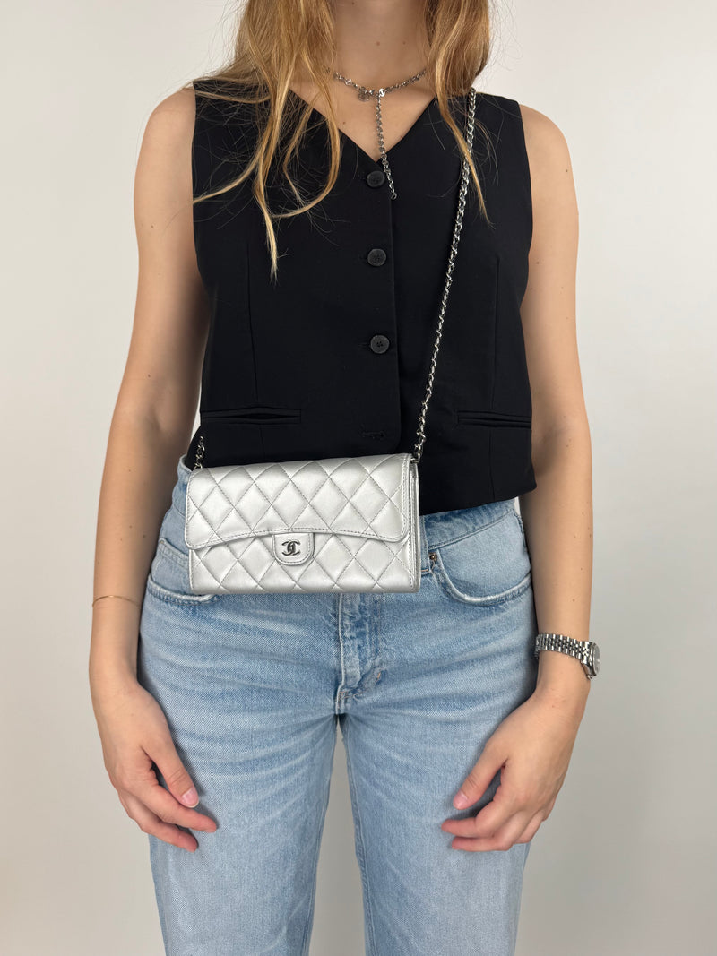 Chanel Wallet On Chain - worn