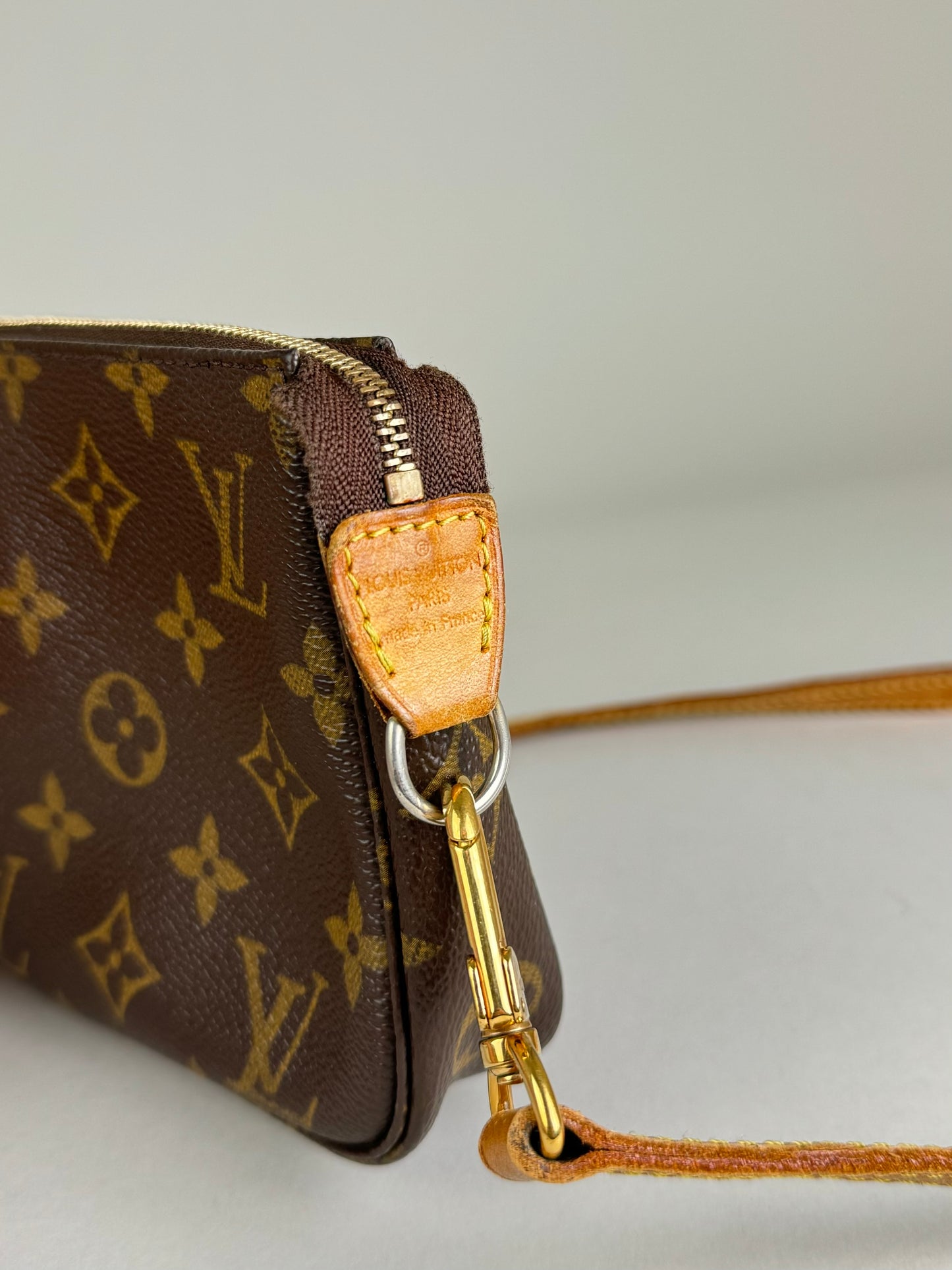 Louis Vuitton Pochette Accessories