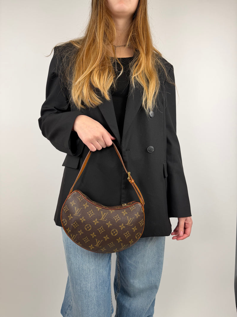 Louis Vuitton Croissant PM - worn