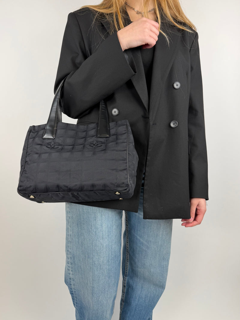 Chanel New travel line tote - worn
