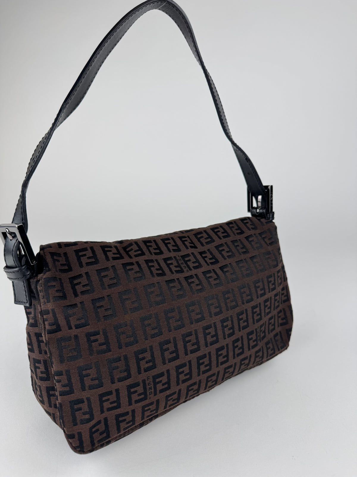 Fendi Baguette