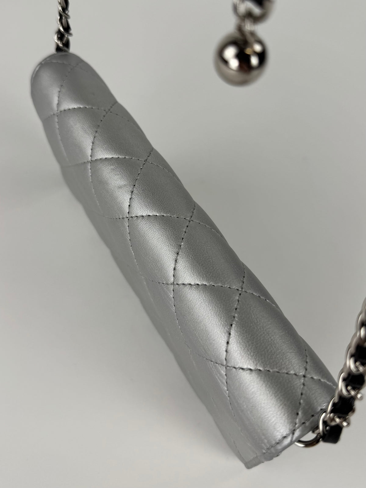 Chanel Wallet On Chain