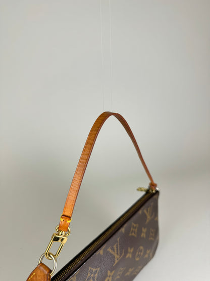 Louis Vuitton Pochette Accesories