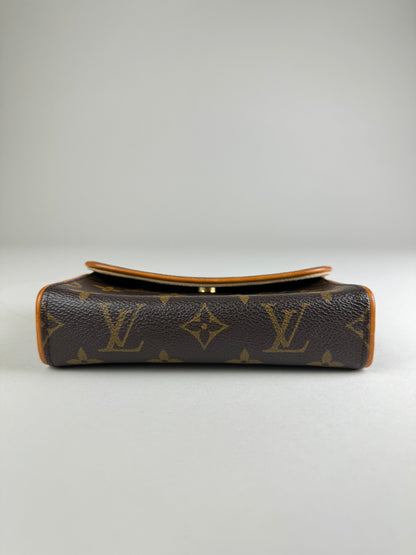 Louis Vuitton Pochette Florentine S