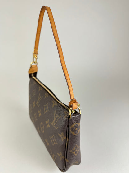 Louis Vuitton Pochette Accessories