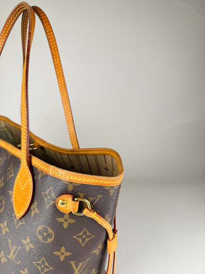Louis Vuitton Neverfull PM