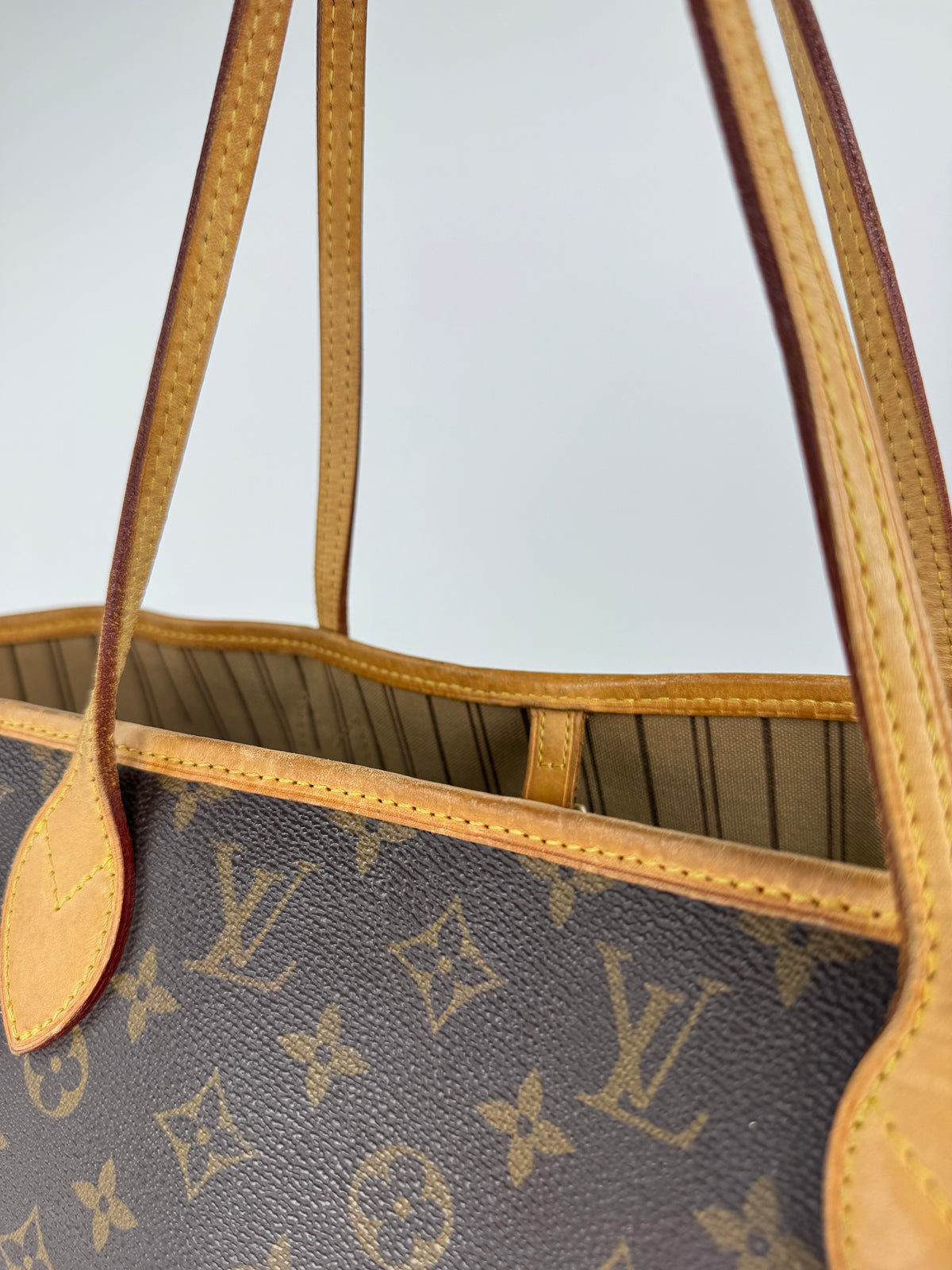 Louis Vuitton Neverfull MM