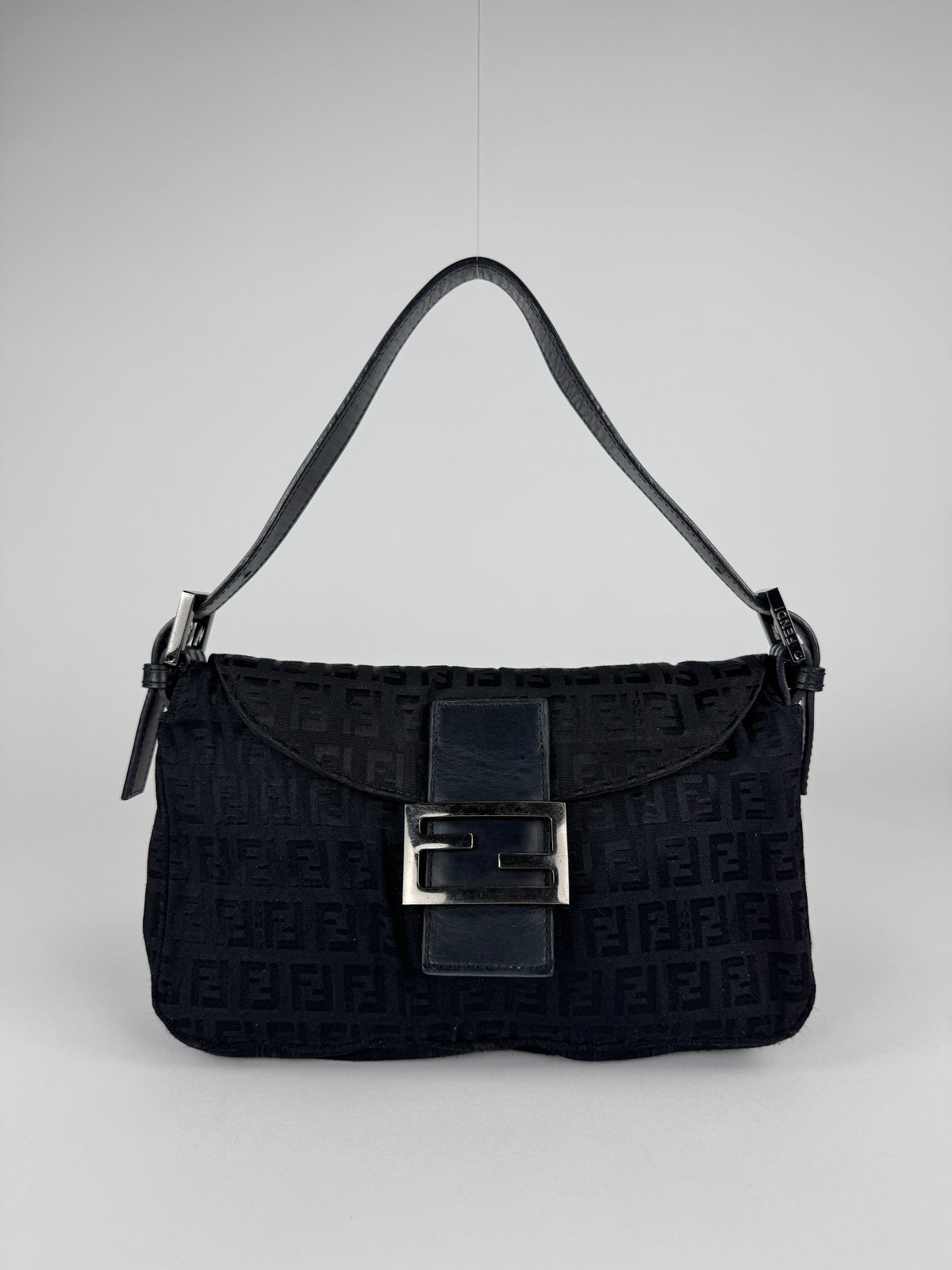 Fendi Baguette