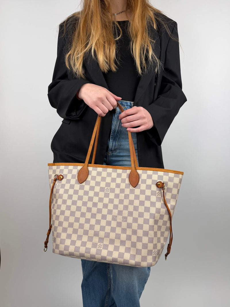 Louis Vuitton Neverfull MM Damier Azur - worn