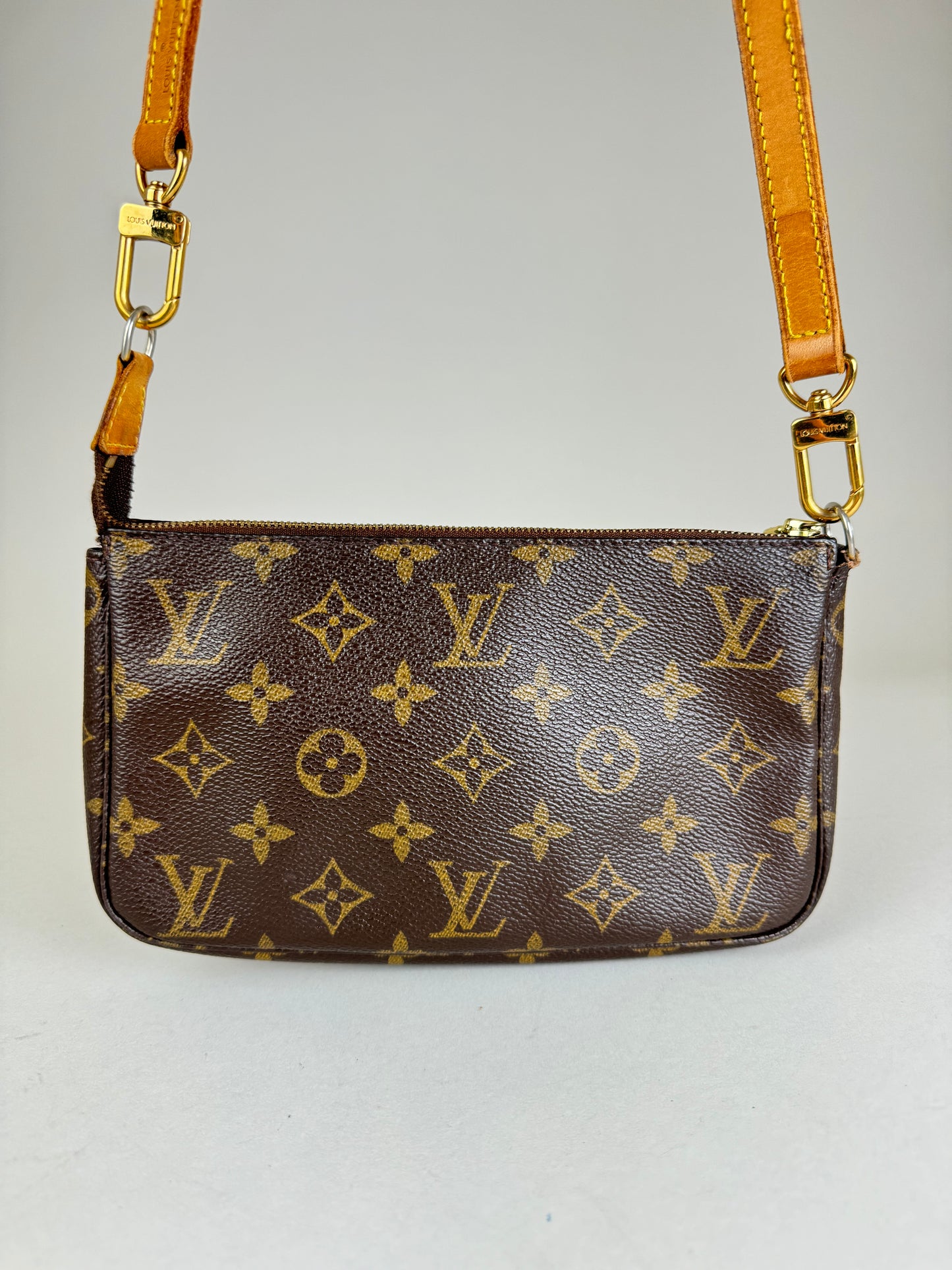 Louis Vuitton Pochette Accessories