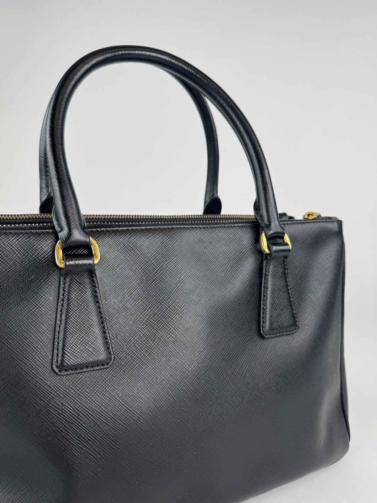 Prada Galleria Medium