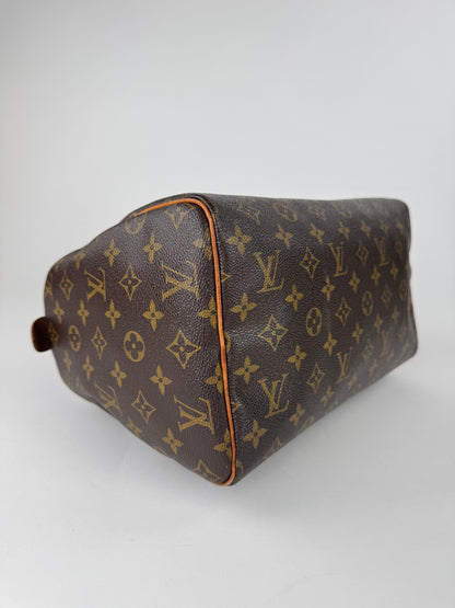 Louis Vuitton Speedy 30