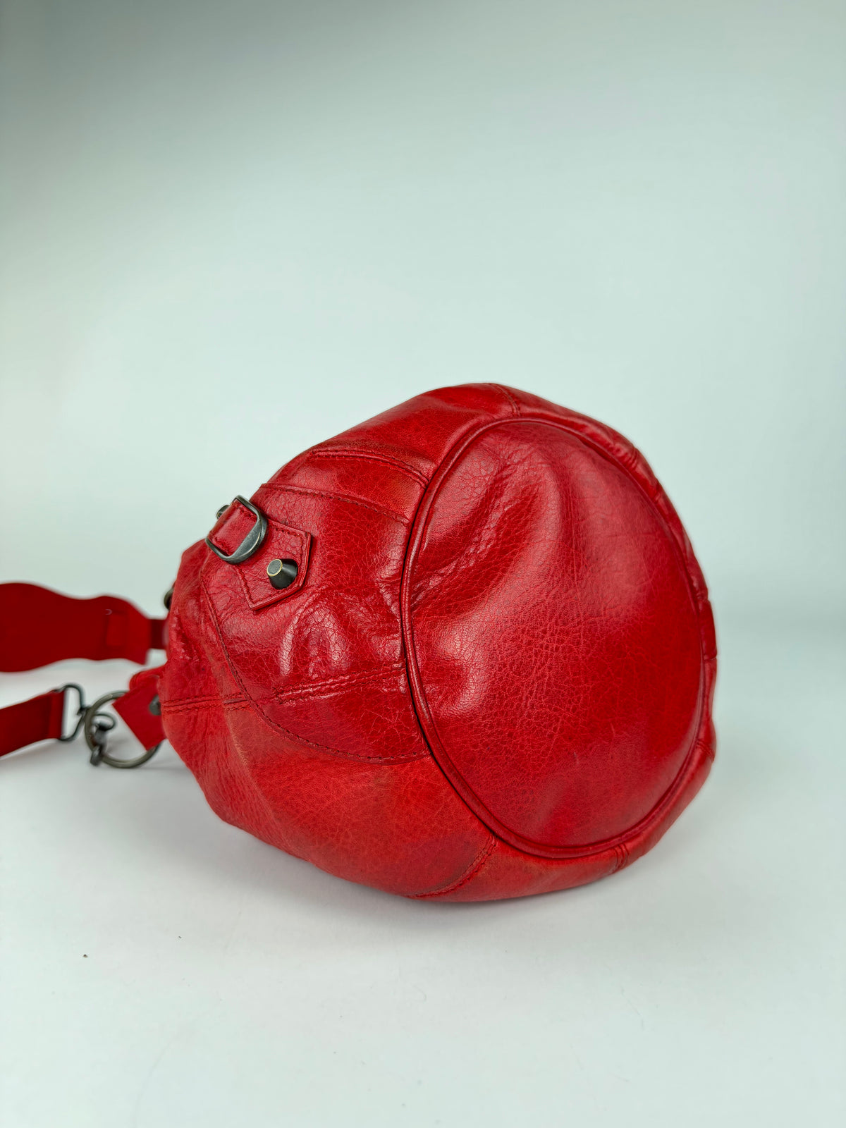 Balenciaga Bucket Pompon Small